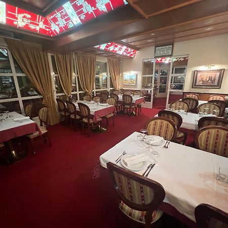 Hotel Zephyr - Plovanija Буйе Экстерьер фото